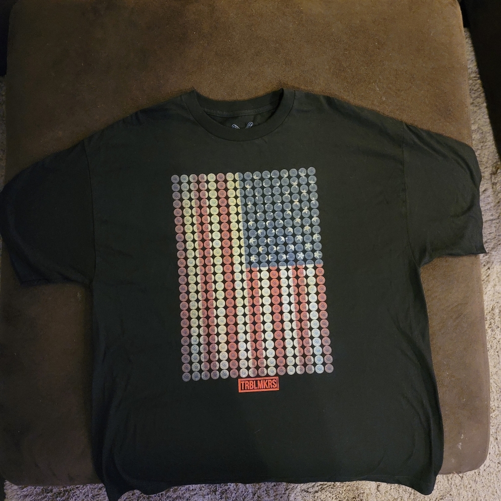 Black Tee XXL